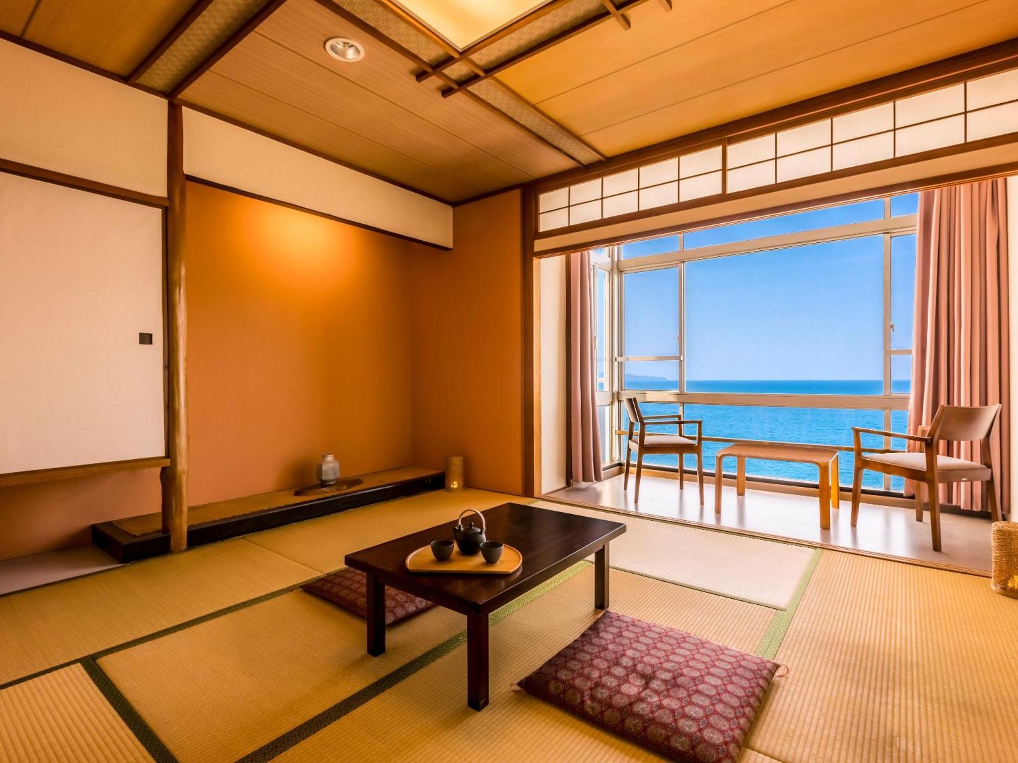 Готель Ooedo Onsen Monogatari Kaike Йонаґо Екстер'єр фото