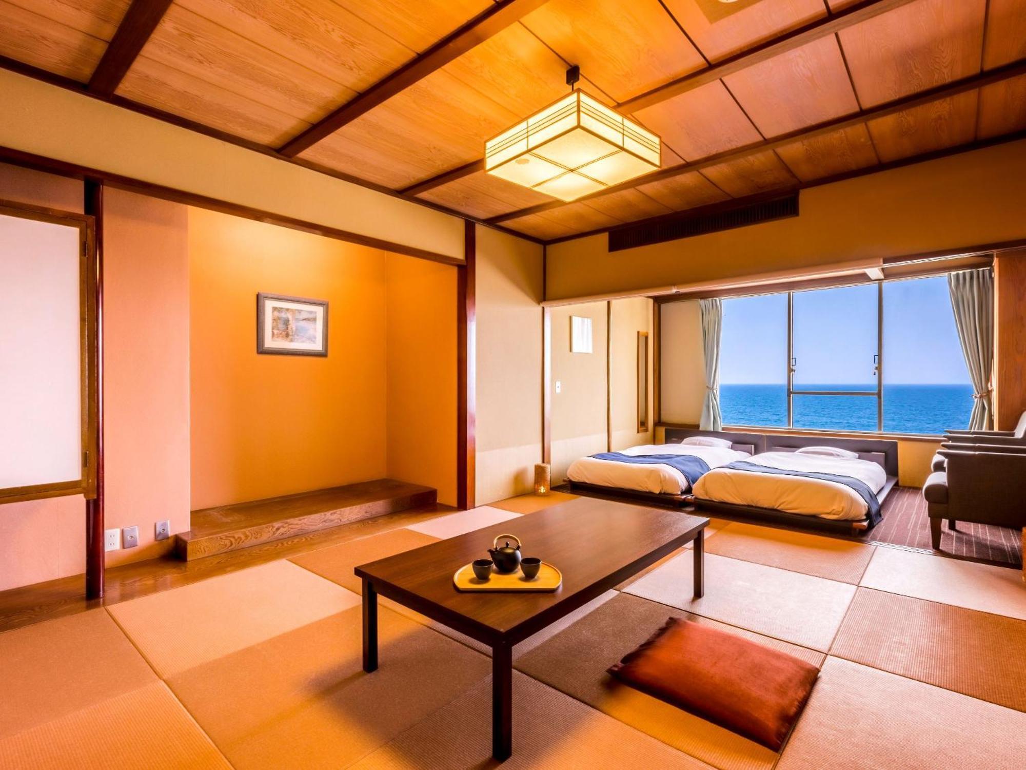 Готель Ooedo Onsen Monogatari Kaike Йонаґо Екстер'єр фото